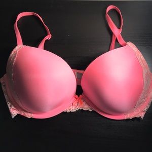 36D Dream Angels by Victoria’s Secret Push Up Bra
